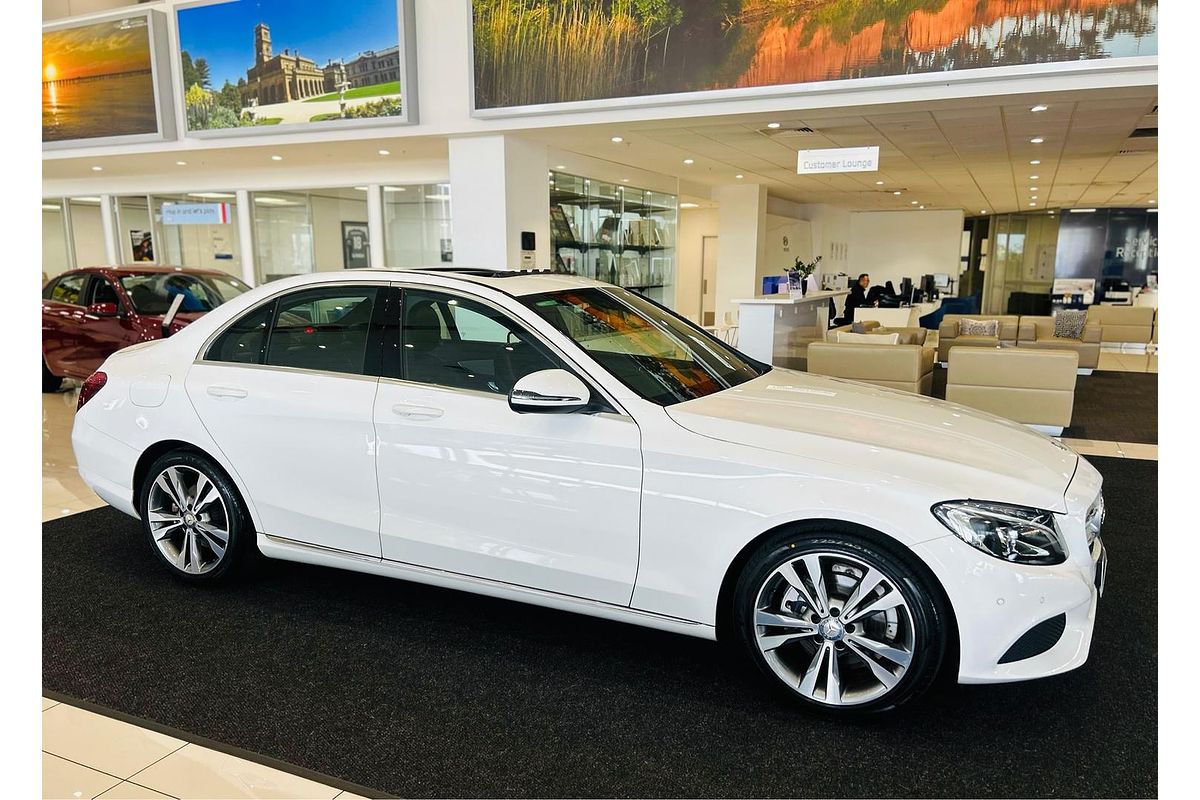 2016 Mercedes-Benz C-Class C200 W205