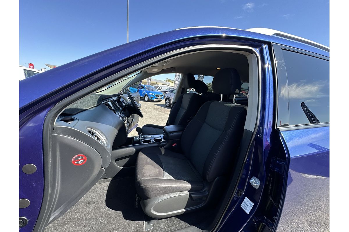 2020 Nissan Pathfinder ST R52 Series III