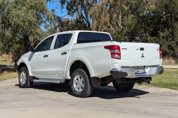 2017 Mitsubishi Triton GLX+ MQ 4X4