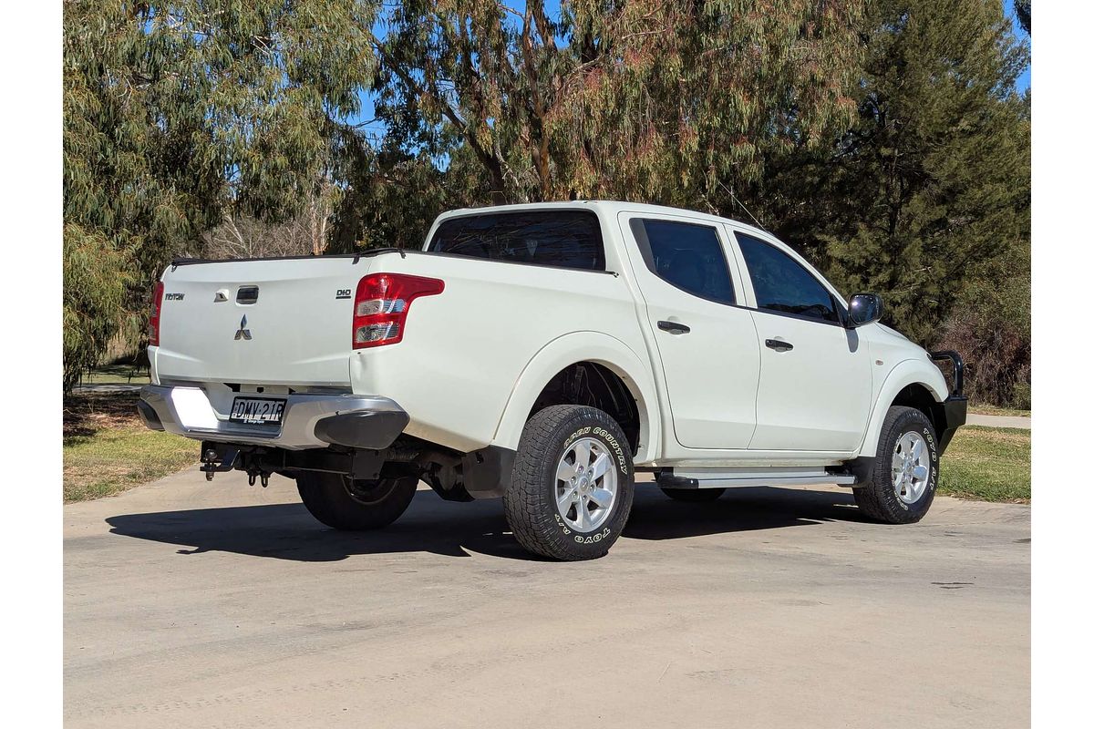 2017 Mitsubishi Triton GLX+ MQ 4X4