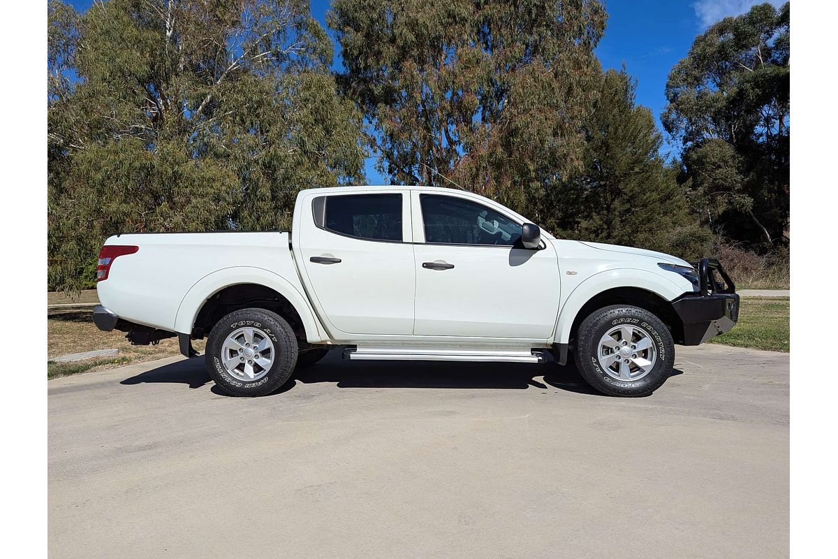 2017 Mitsubishi Triton GLX+ MQ 4X4