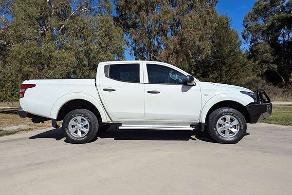2017 Mitsubishi Triton GLX+ MQ 4X4