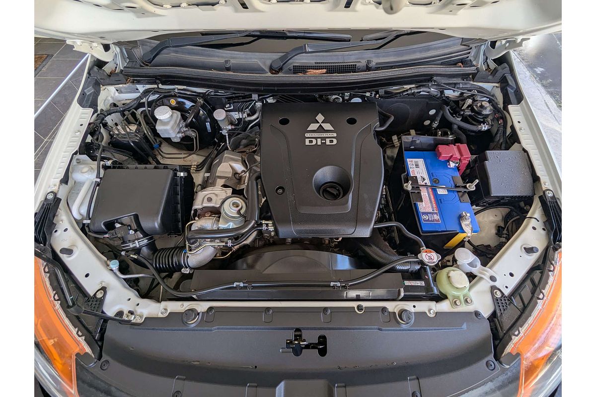 2017 Mitsubishi Triton GLX+ MQ 4X4