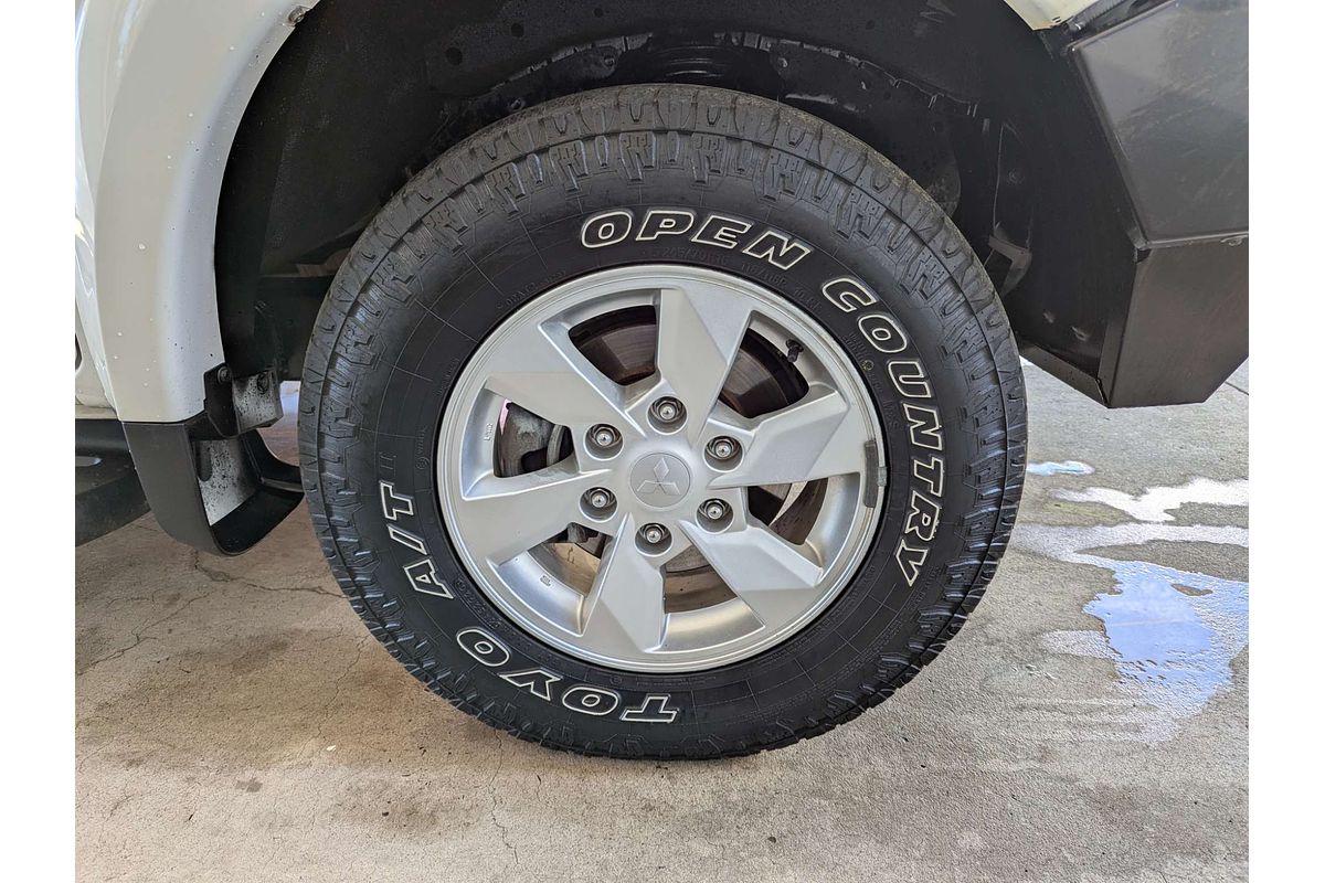 2017 Mitsubishi Triton GLX+ MQ 4X4