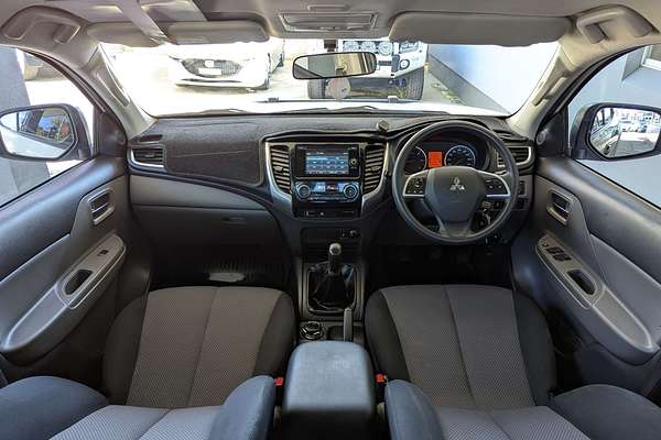 2017 Mitsubishi Triton GLX+ MQ 4X4