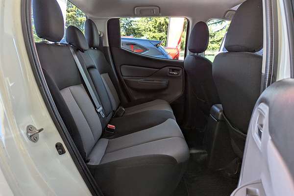 2017 Mitsubishi Triton GLX+ MQ 4X4