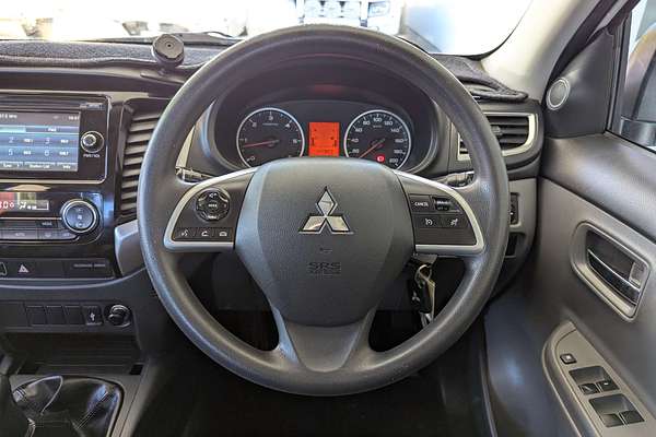 2017 Mitsubishi Triton GLX+ MQ 4X4
