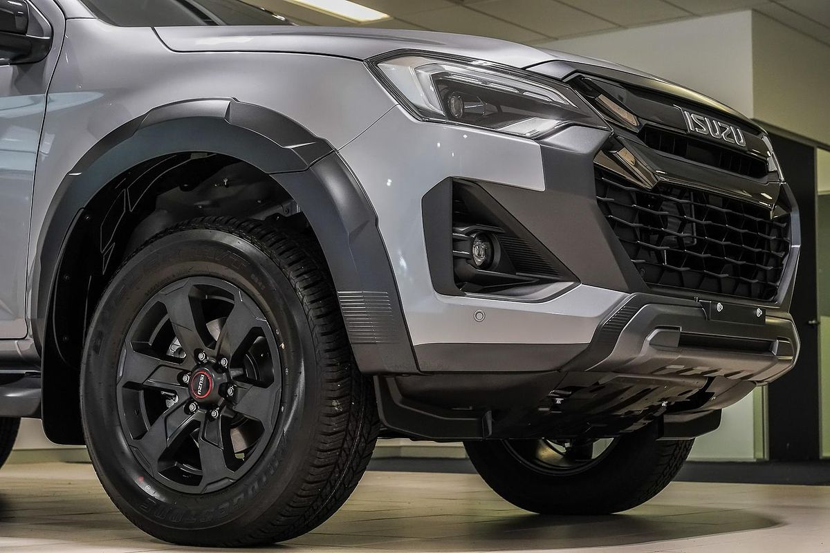 2025 Isuzu D-MAX X-TERRAIN 4X4