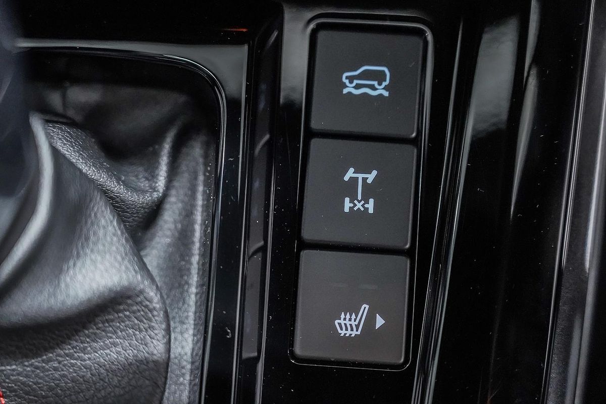 2025 Isuzu D-MAX X-TERRAIN 4X4