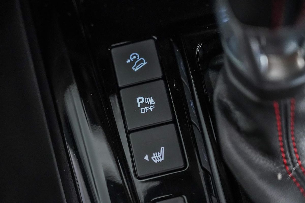 2025 Isuzu D-MAX X-TERRAIN 4X4