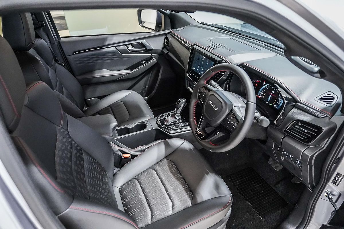 2025 Isuzu D-MAX X-TERRAIN 4X4