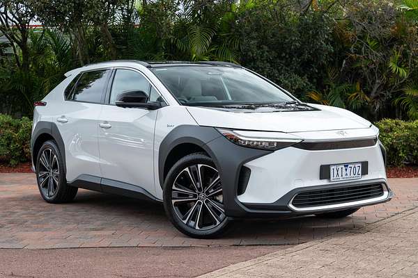 2024 Toyota bZ4X YEAM15R