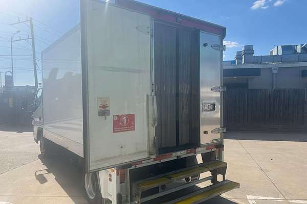 2020 Fuso Canter 515 SWB