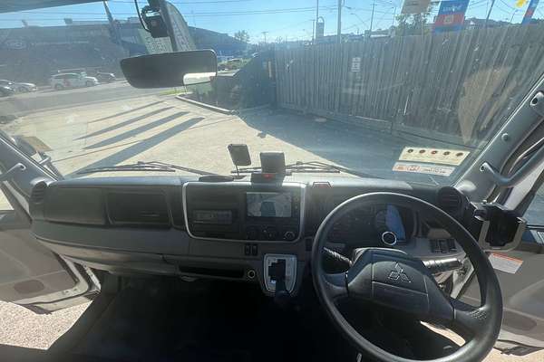 2020 Fuso Canter 515 SWB
