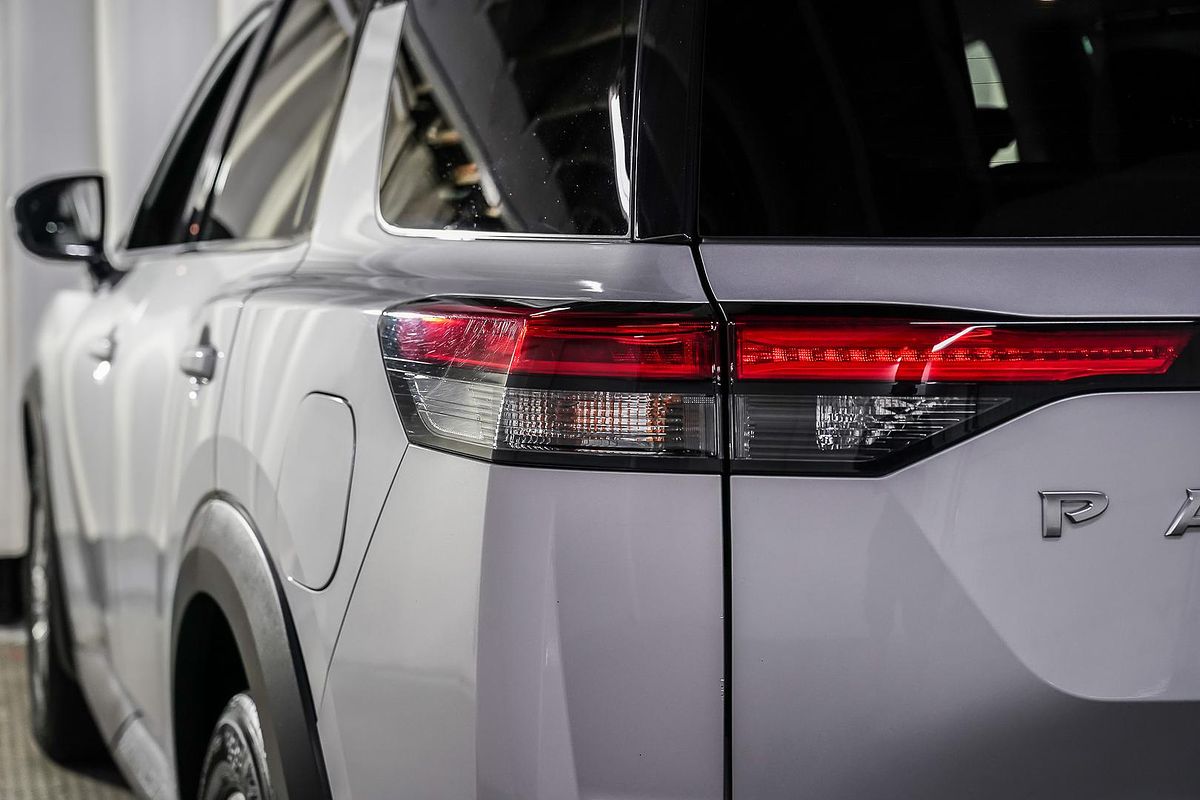 2023 Nissan Pathfinder Ti R53