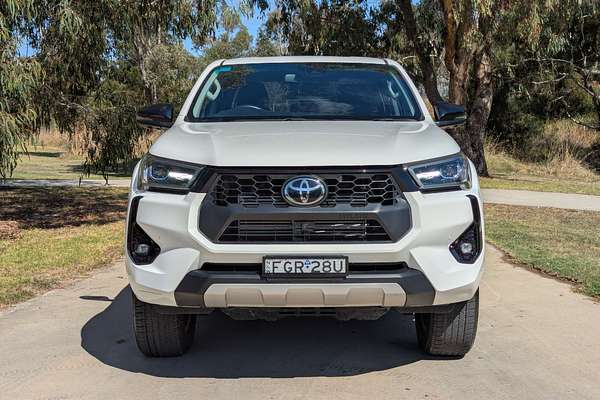 2024 Toyota Hilux SR5 48V GUN126R 4X4