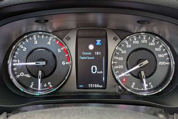 2024 Toyota Hilux SR5 48V GUN126R 4X4