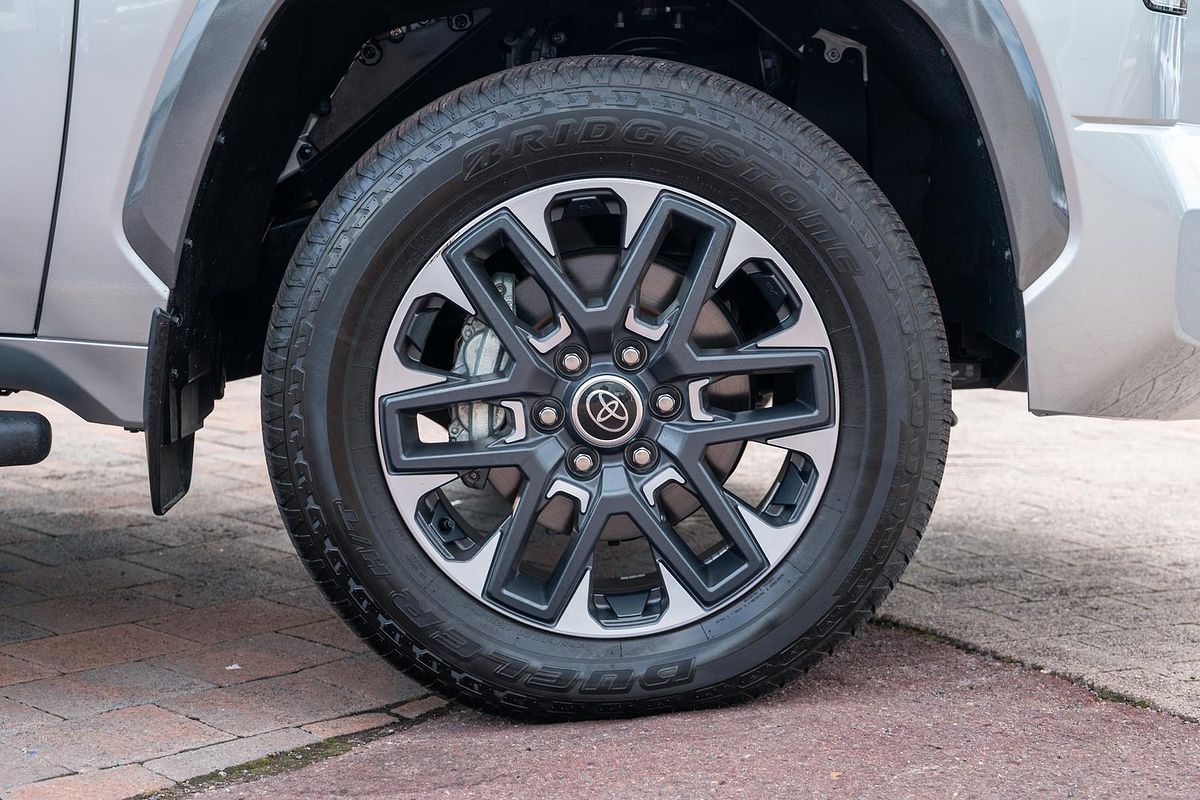 2023 Toyota Tundra Limited VXKH75L 4X4