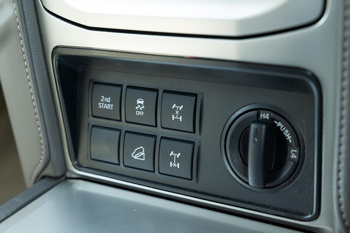 2023 Toyota Landcruiser Prado VX GDJ150R