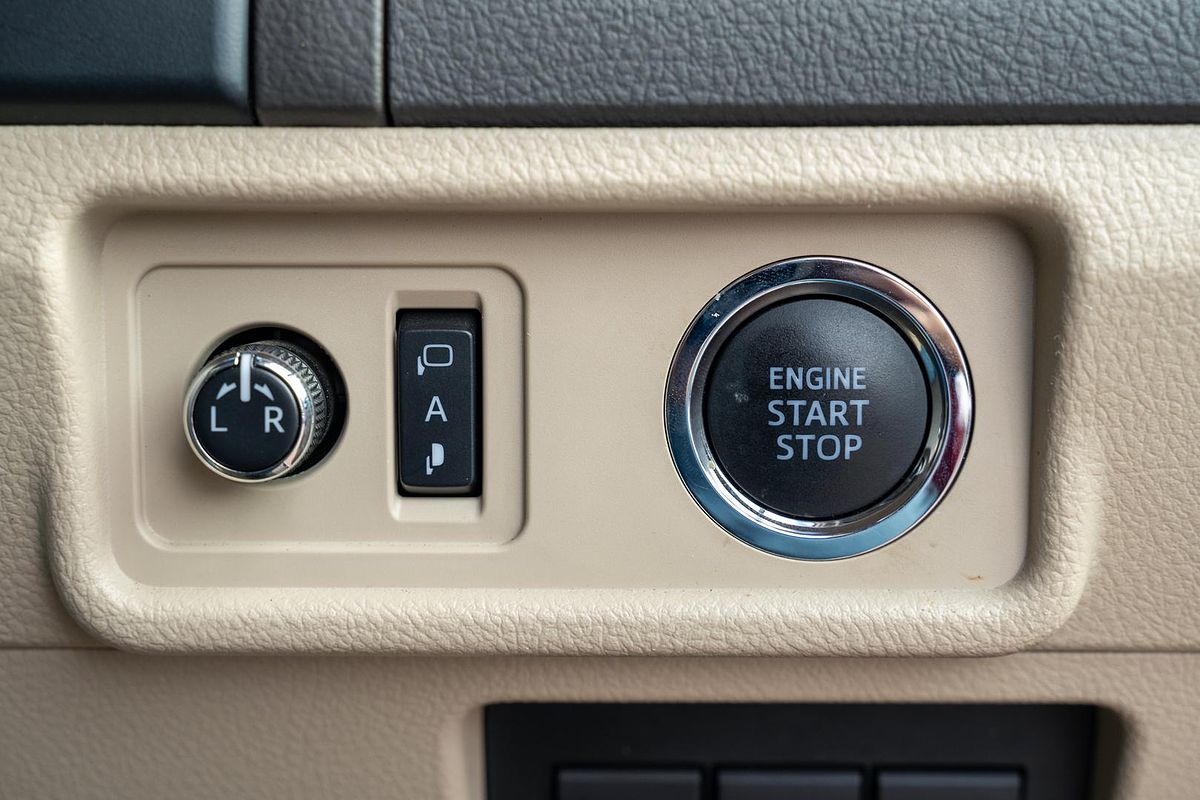 2023 Toyota Landcruiser Prado VX GDJ150R