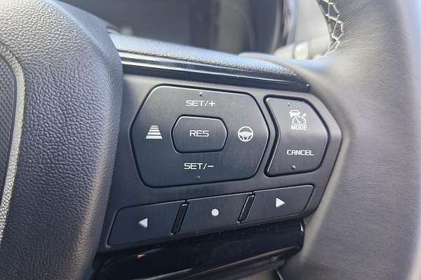 2024 Isuzu D-MAX BLADE 4X4