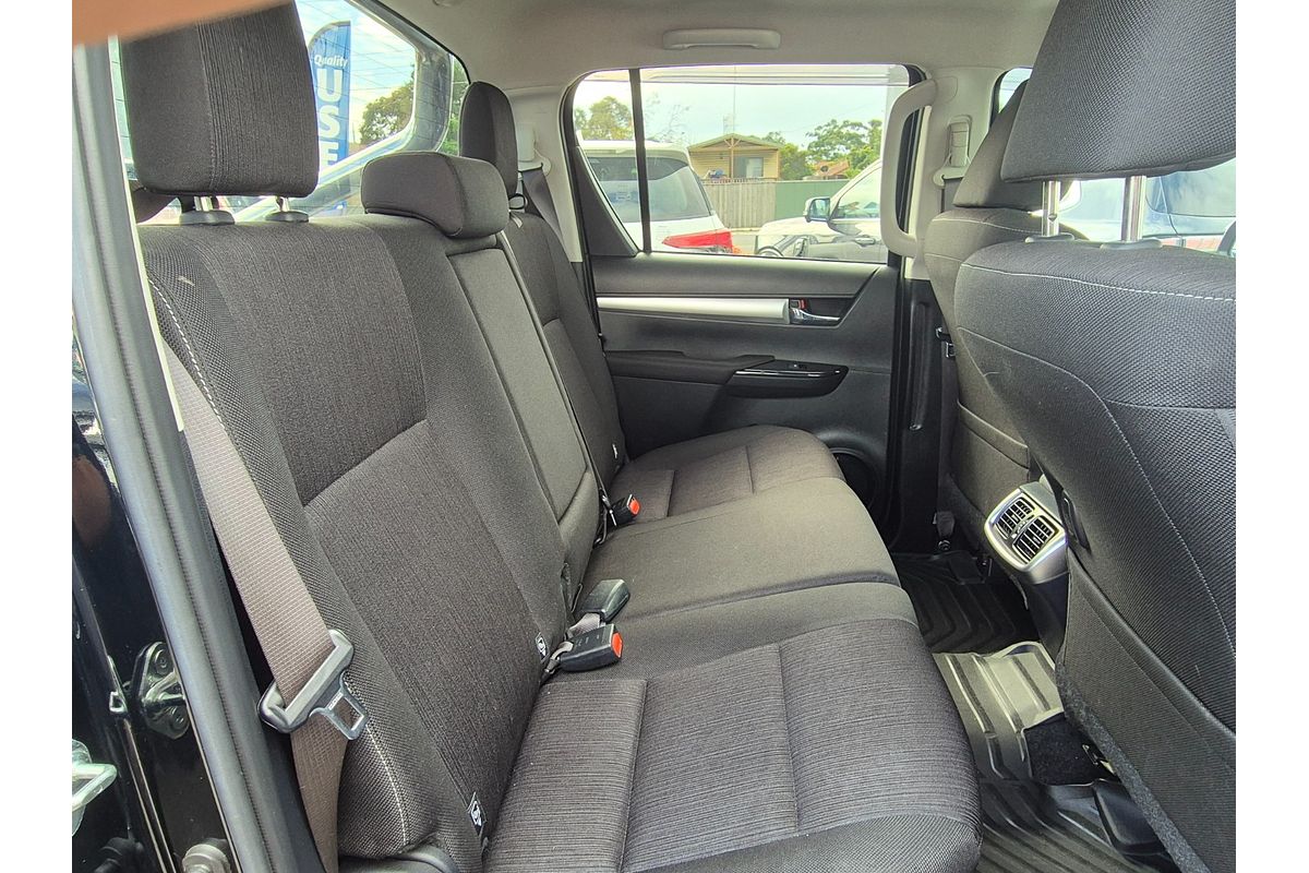 2021 Toyota Hilux SR5 GUN126R 4X4