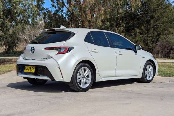 2019 Toyota Corolla Ascent Sport Hybrid ZWE211R