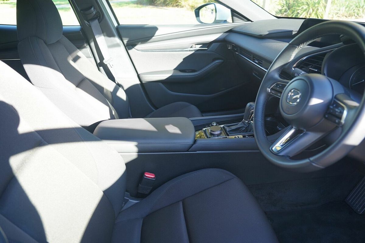 2024 Mazda 3 G20 Evolve 300Q