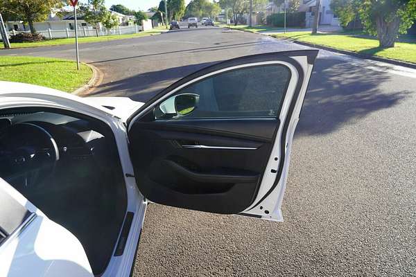 2024 Mazda 3 G20 Evolve 300Q