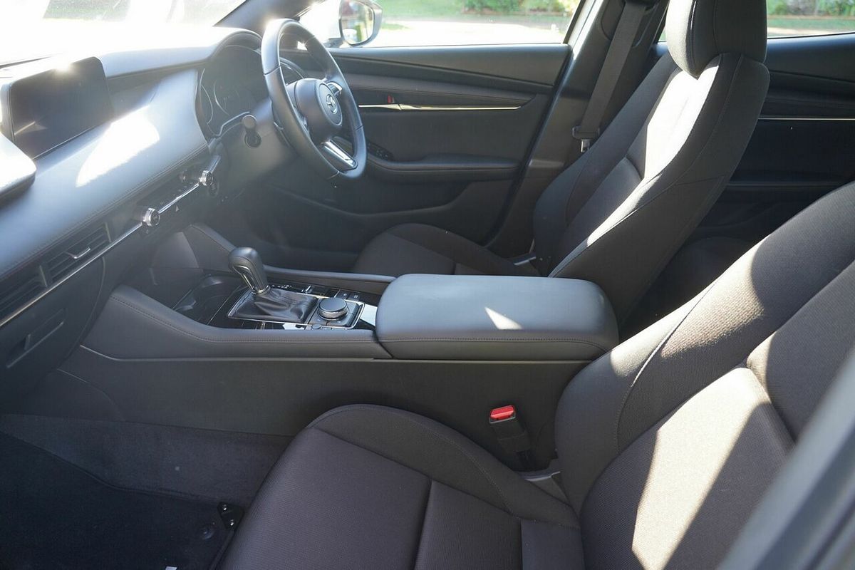 2024 Mazda 3 G20 Evolve 300Q