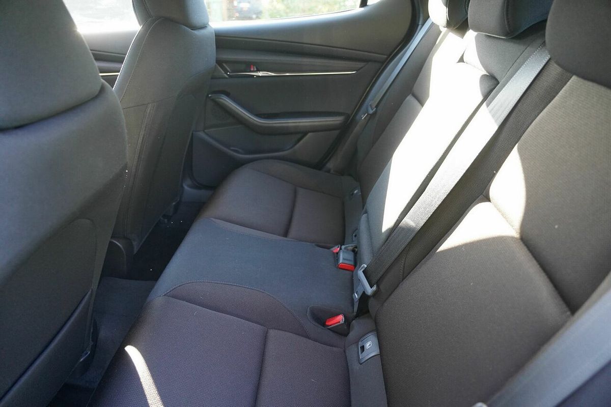 2024 Mazda 3 G20 Evolve 300Q