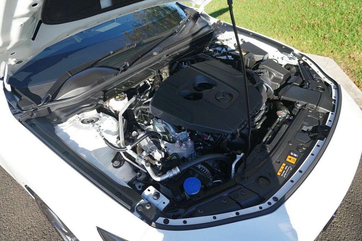 2024 Mazda 3 G20 Evolve 300Q