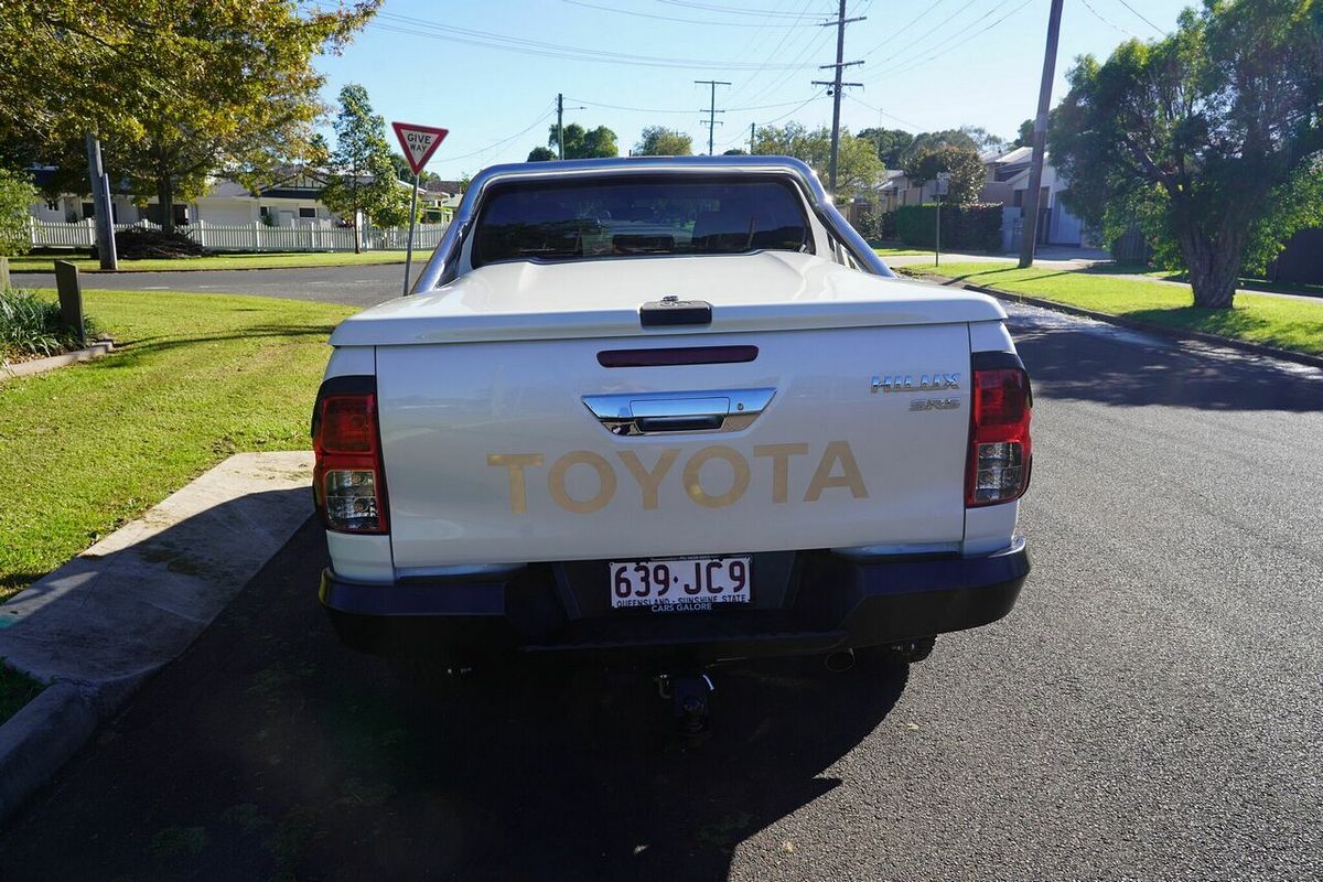 2017 Toyota Hilux SR5 (4x4) GUN126R 4X4