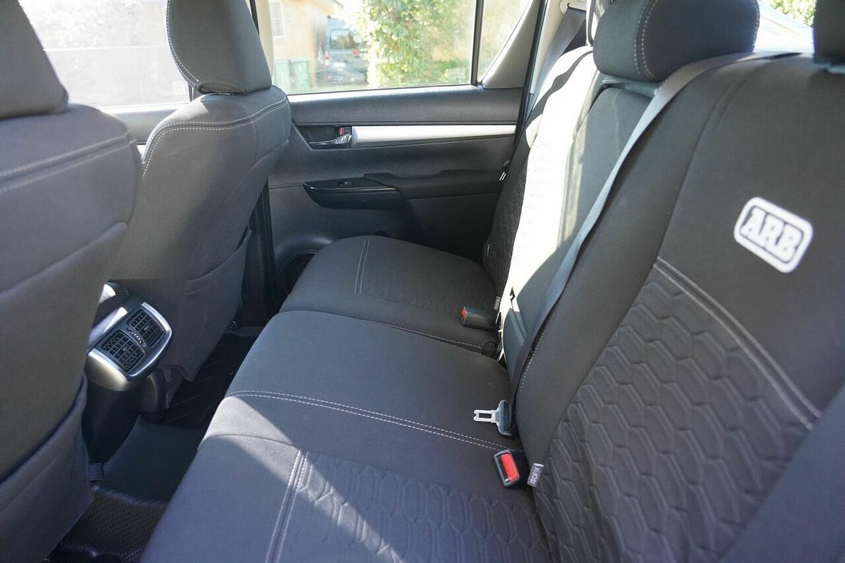 2017 Toyota Hilux SR5 (4x4) GUN126R 4X4