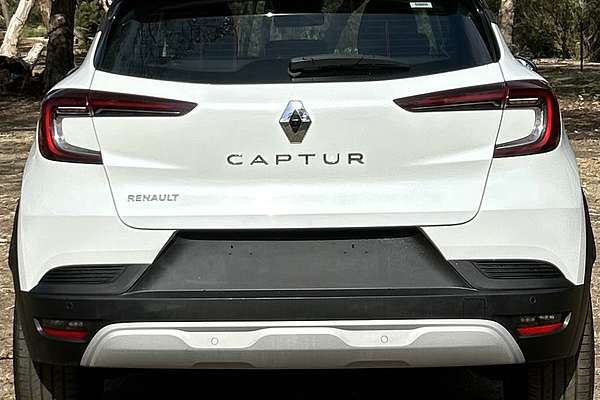 2022 Renault Captur Zen XJB
