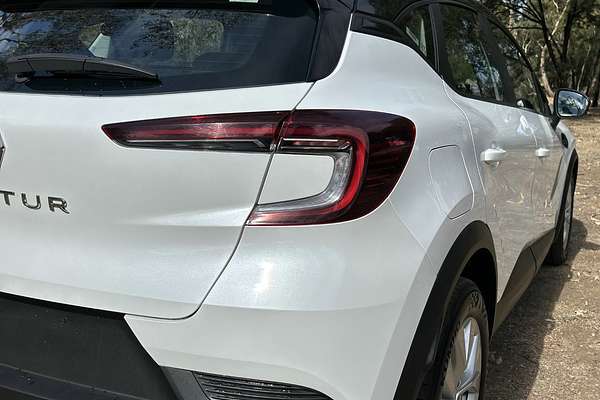 2022 Renault Captur Zen XJB
