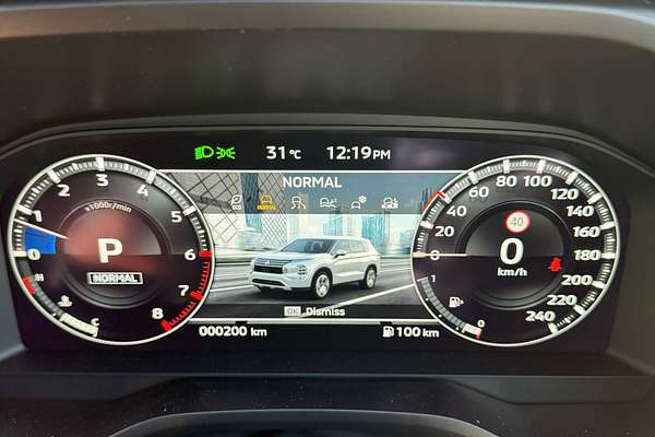 2024 Mitsubishi Outlander Exceed Tourer ZM