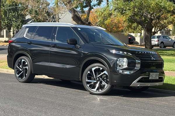 2024 Mitsubishi Outlander Exceed Tourer ZM
