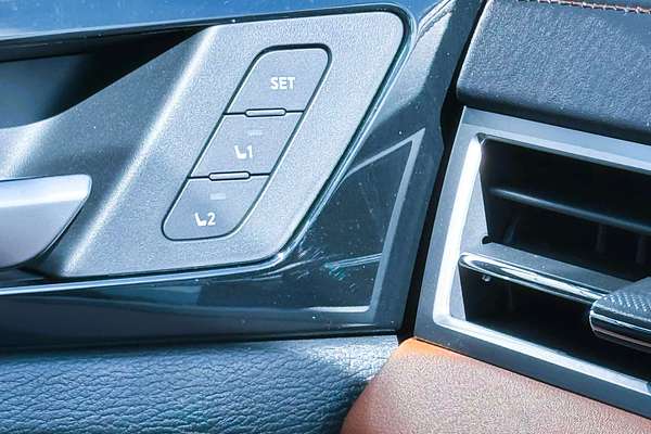 2024 Mitsubishi Outlander Exceed Tourer ZM