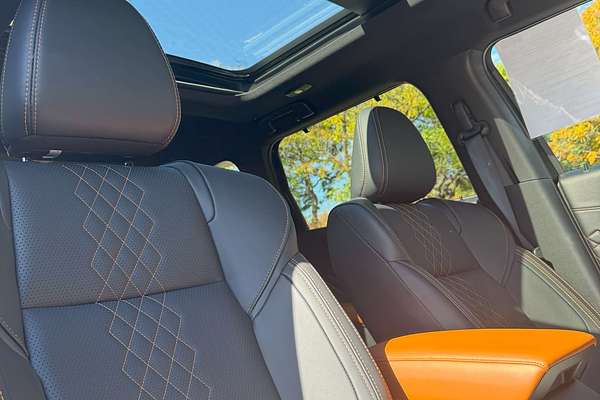 2024 Mitsubishi Outlander Exceed Tourer ZM