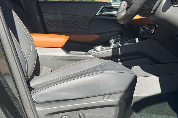 2024 Mitsubishi Outlander Exceed Tourer ZM