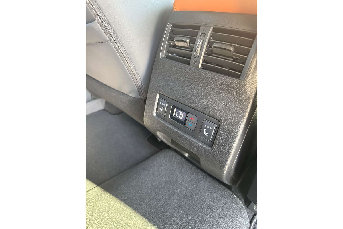2024 Mitsubishi Outlander Exceed Tourer ZM