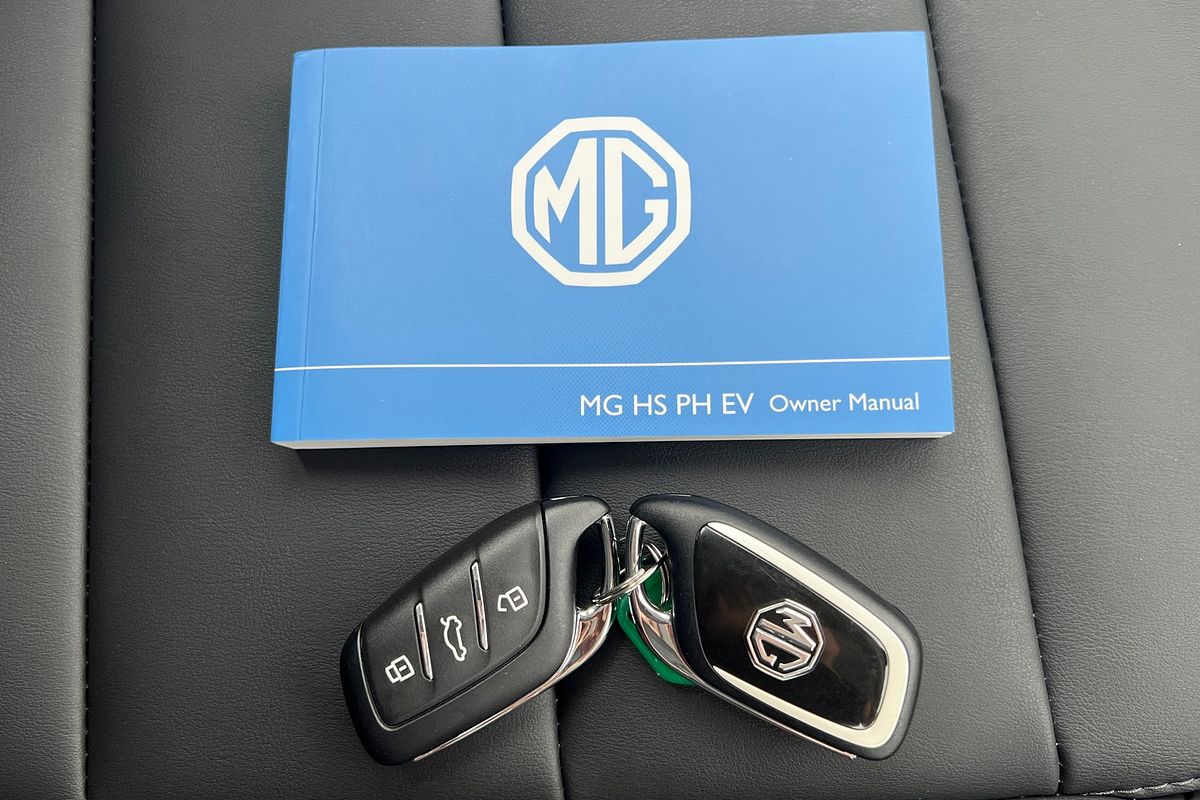 2024 MG HS Plus EV Excite SAS23