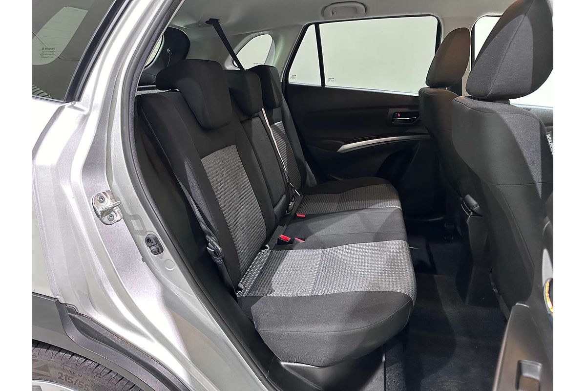 2023 Suzuki S-Cross Plus JYB