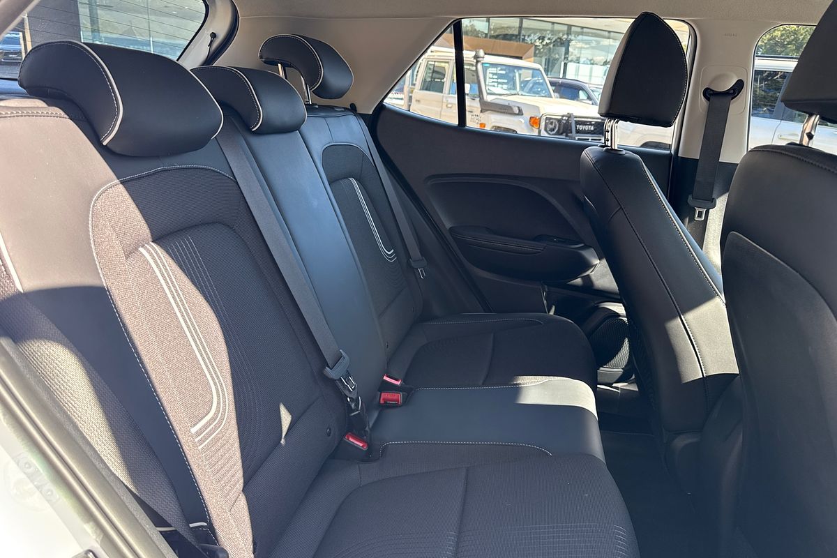 2024 Hyundai Venue Active QX.V5
