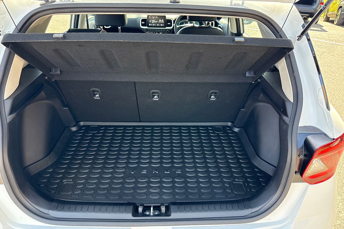 2024 Hyundai Venue Active QX.V5