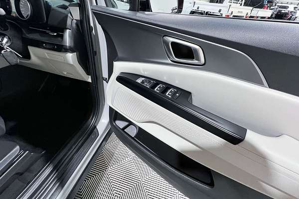 2023 Kia Carnival S KA4