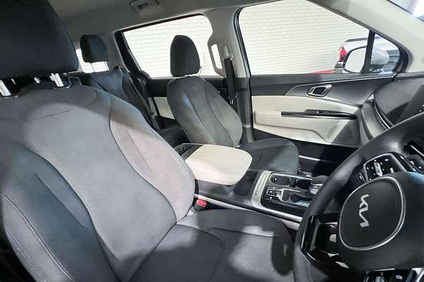 2023 Kia Carnival S KA4
