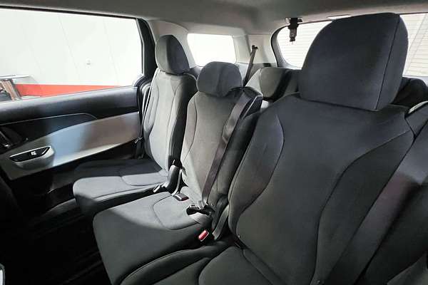 2023 Kia Carnival S KA4