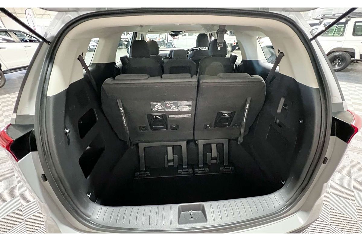 2023 Kia Carnival S KA4